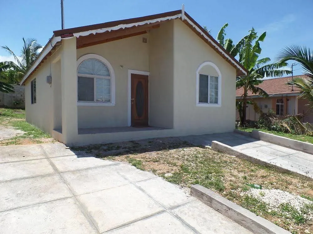 Little Cottage Of Rose Hall Montego Bay