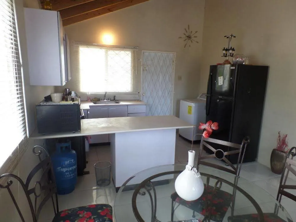 *** Hotel Little Cottage Of Rose Hall Montego Bay Jamaica